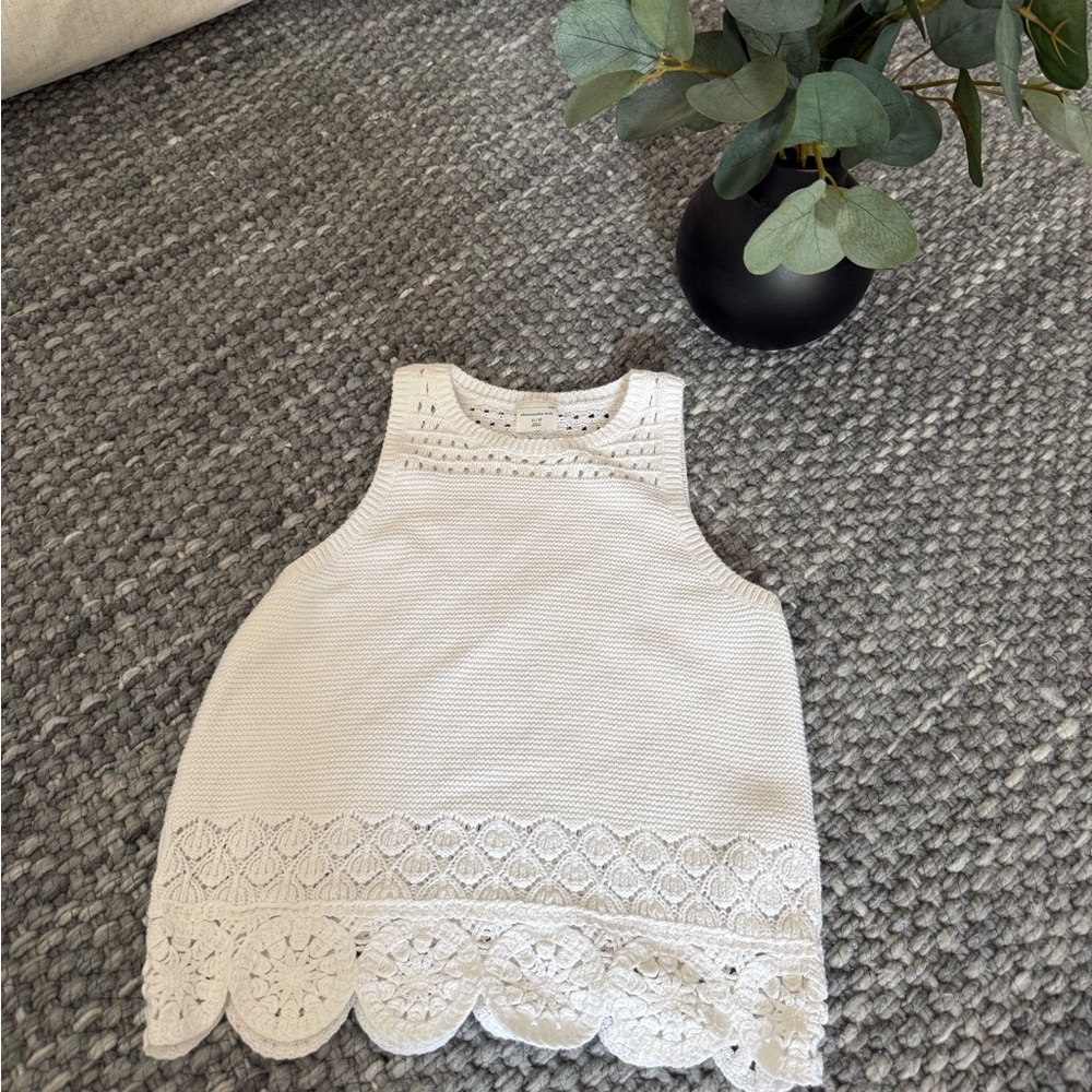 Abercrombie Kids Crochet Knit Tank Top Size 11/12 White